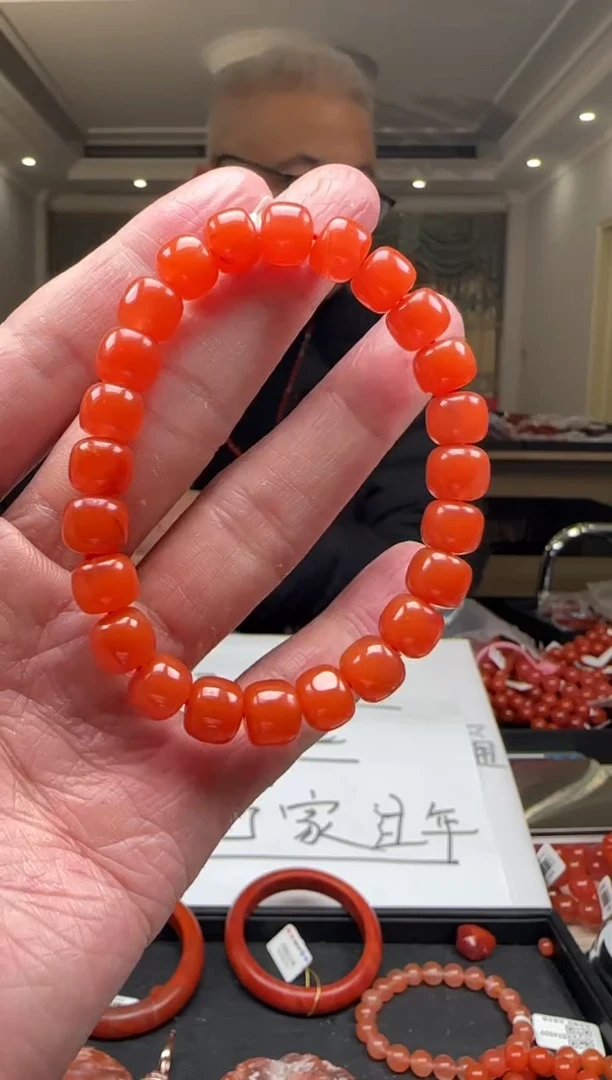 【闪购商品】南红玛瑙9mm保山手串老型未镶嵌多样性发一件
