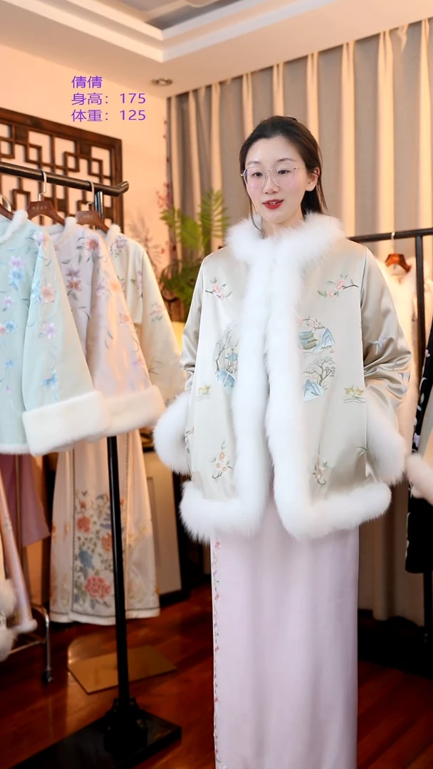 刺绣苏*?非遗苏绣服饰一物一件