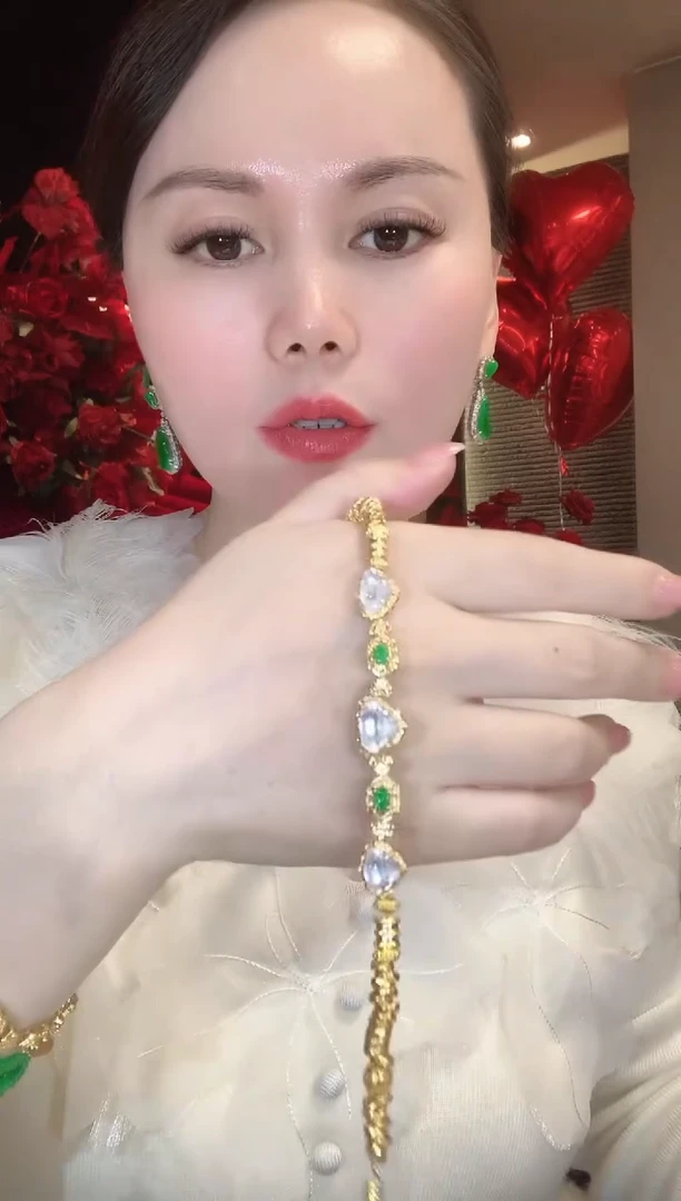 18K金镶嵌手链翡翠C48