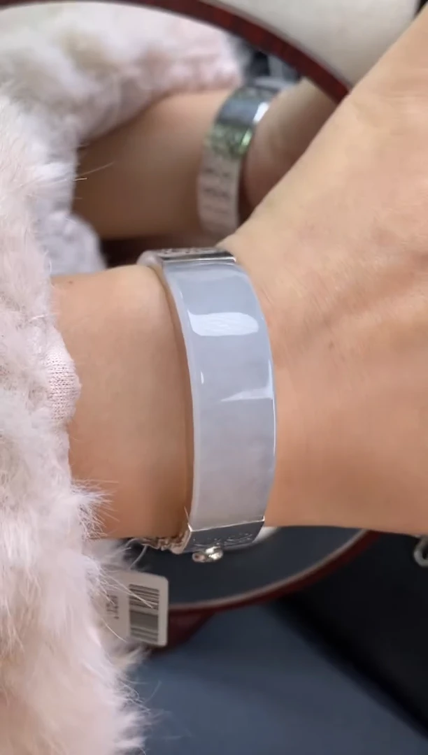 颈饰银S925镶嵌翡翠19217