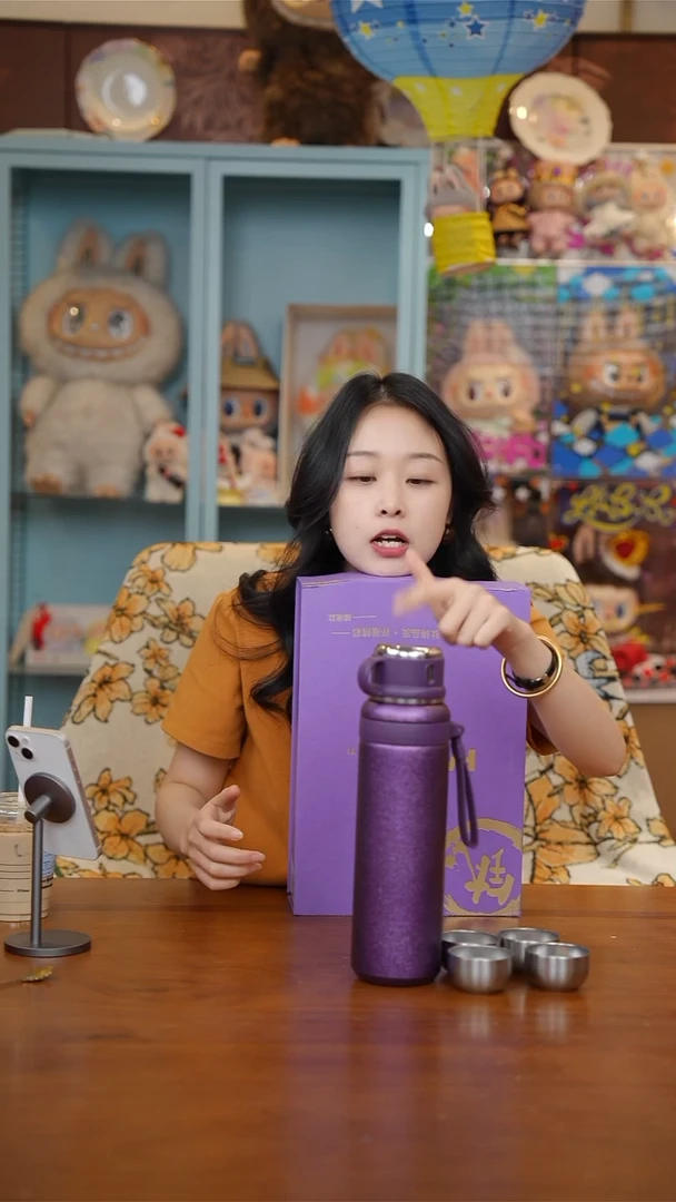 陶89-1000ml+4个小钛杯礼盒款