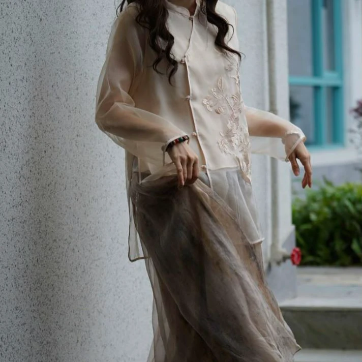 游尘衣物/晕染半裙