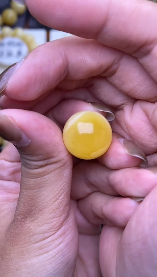 裸石琥珀未镶嵌大小姐珠宝22