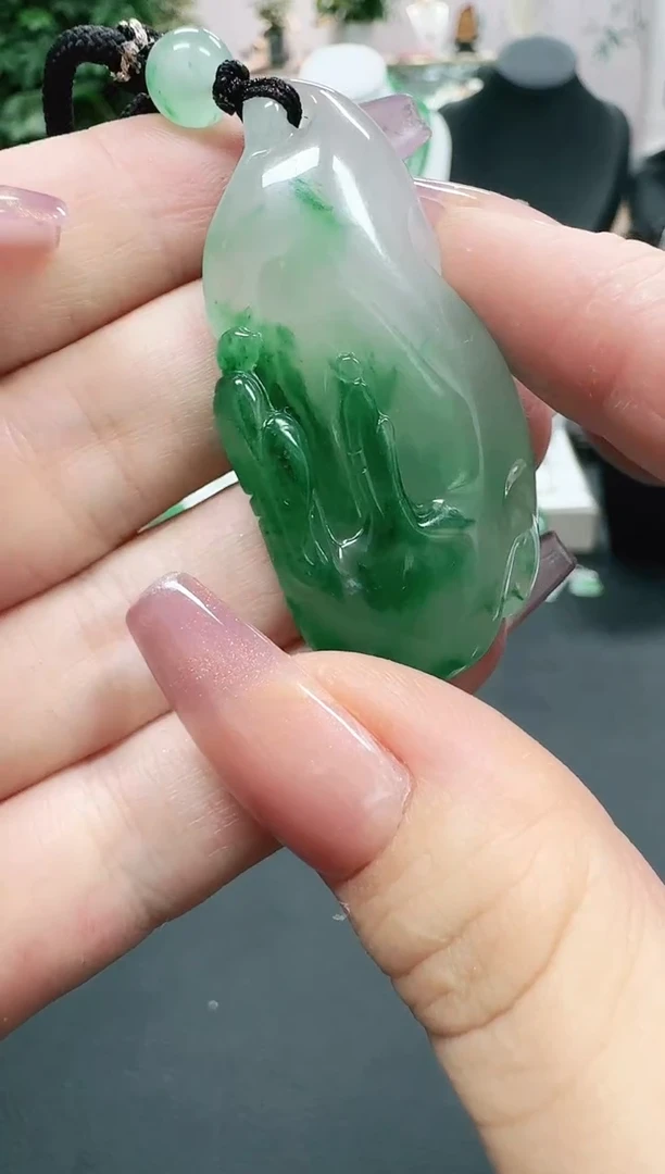 未镶嵌1石英质玉（非洲翠）/3952