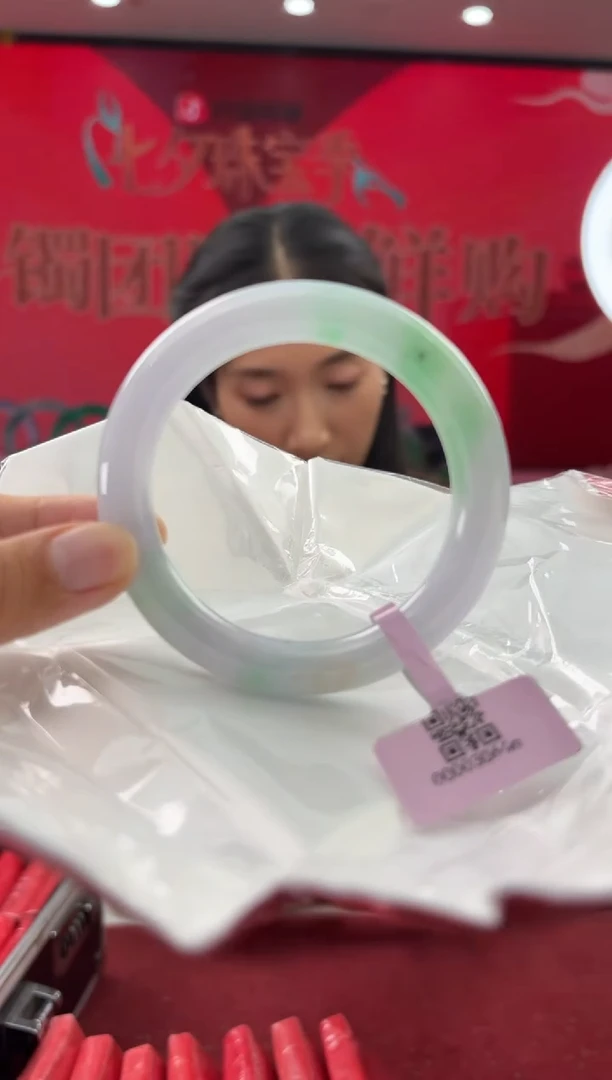 未镶嵌手镯翡翠12手镯