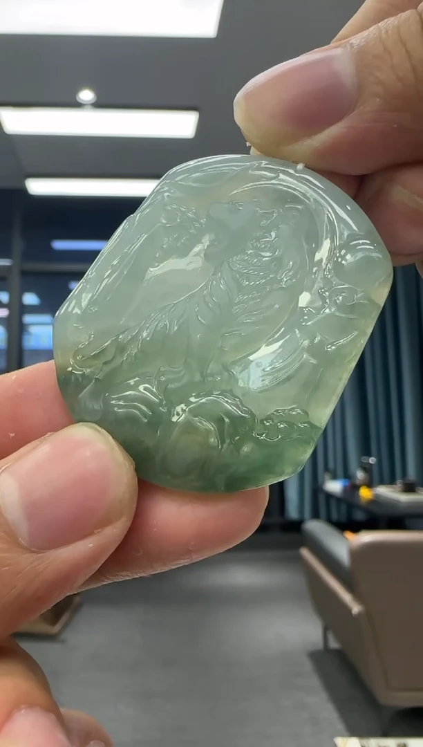 颈饰未镶嵌翡翠天然翡翠A货孤品一件