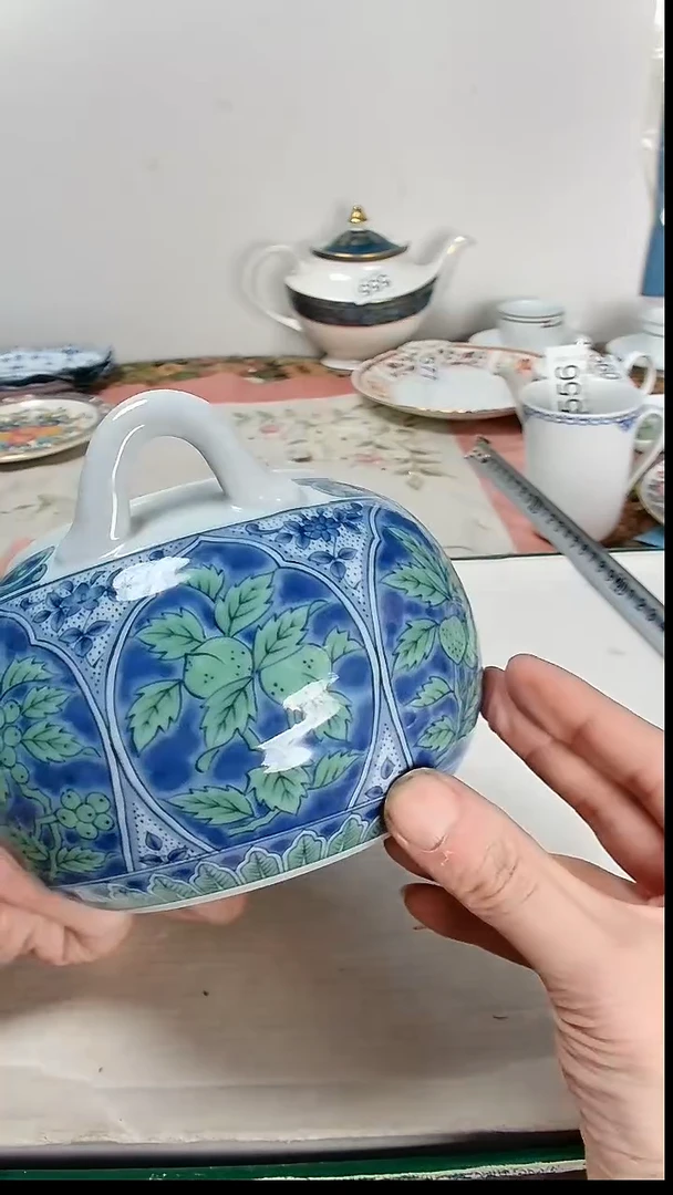 瓷片俩**虎小淼海外陶瓷工艺品