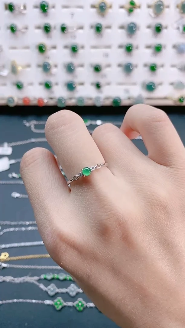 【闪购商品】翡翠戒指银S925镶嵌天然翡翠