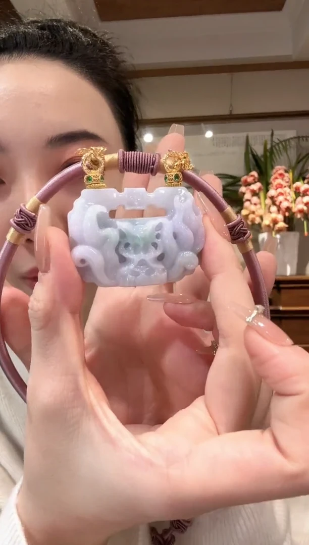 【闪购商品】翡翠颈饰未镶嵌国风