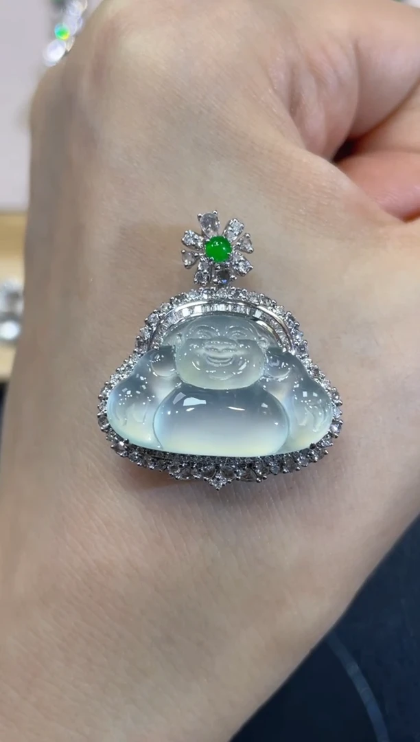 吊坠(不含链)18K金镶嵌翡翠团购1