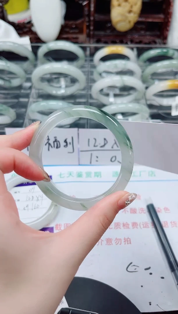 未镶嵌手镯石英质玉10-55/56