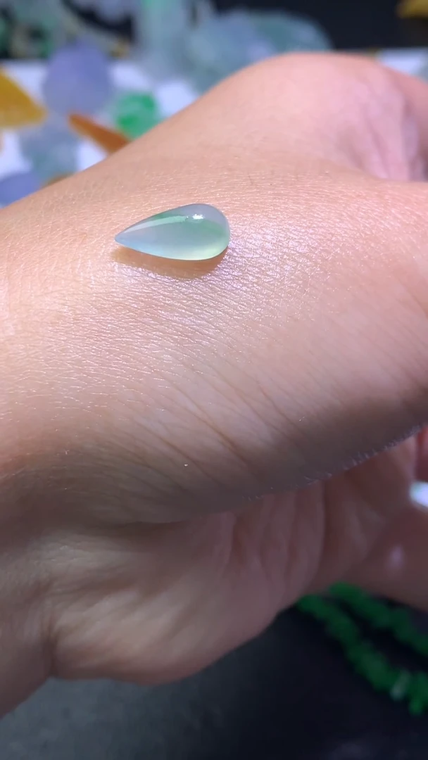 未镶嵌定制翡翠毛货