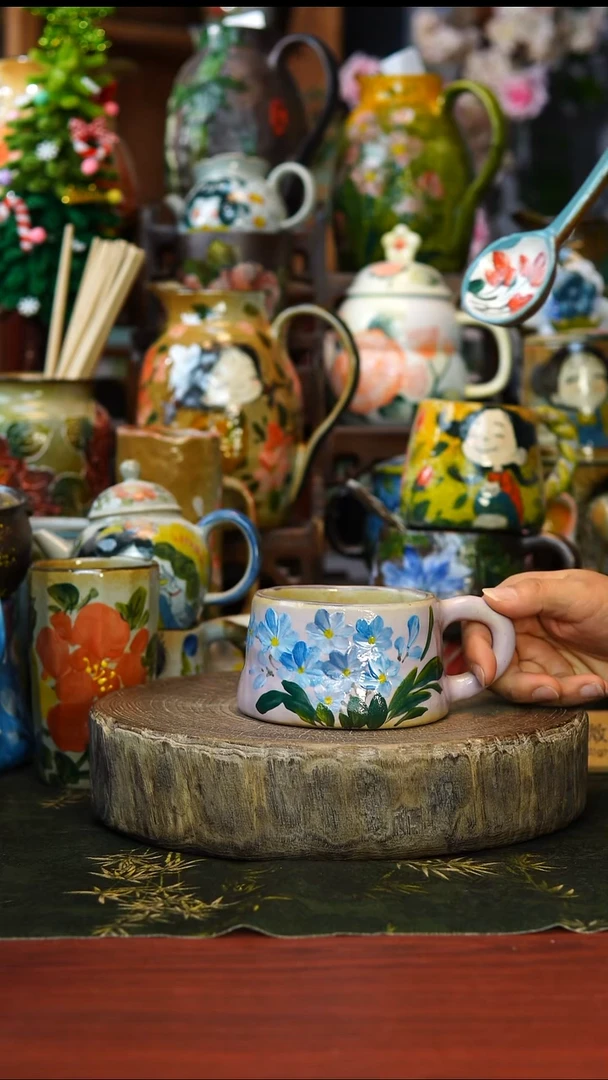 花瓶/杯子/碗32德镇手工高温釉下彩