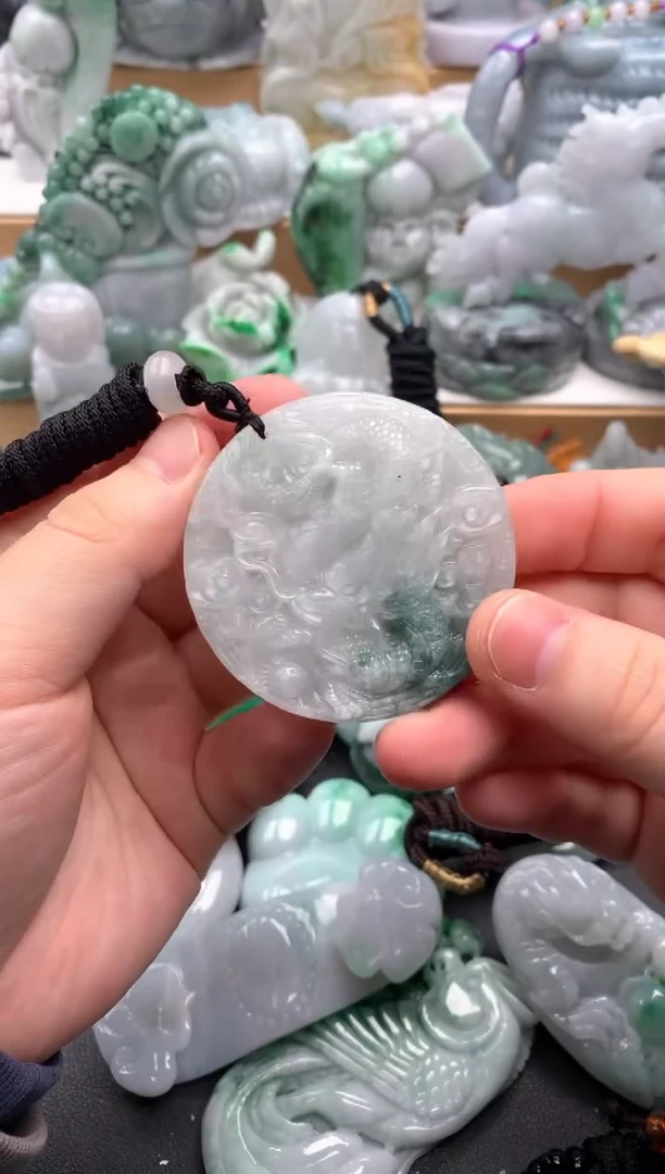 吊坠(不含链)未镶嵌翡翠1