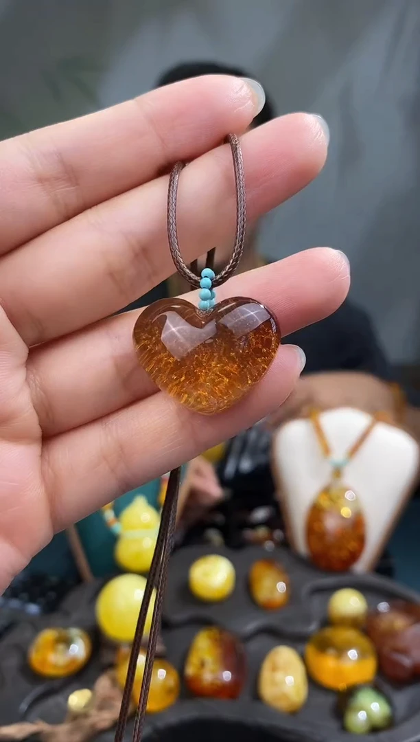 裸石琥珀未镶嵌 全国 包邮