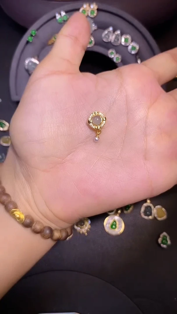 吊坠(不含链)银S925镶嵌翡翠1