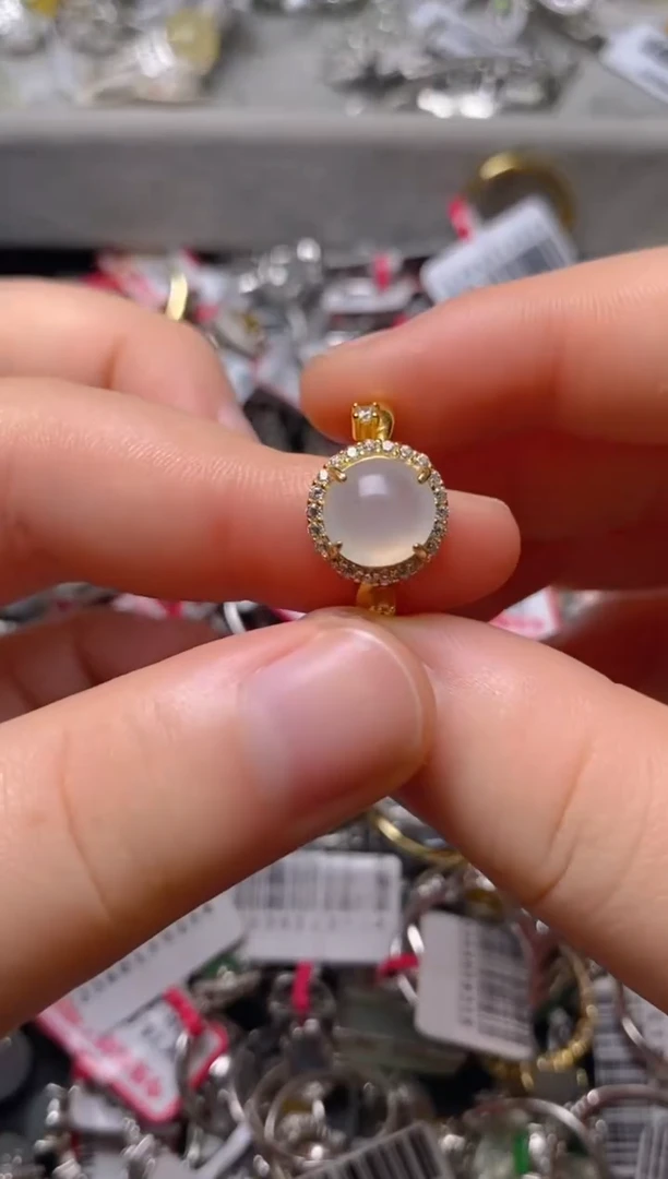 银S925镶嵌戒指翡翠百内无证书