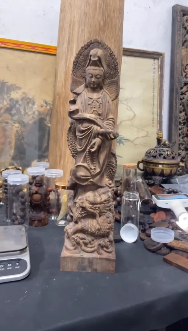 木潘家士大院香木摆件
