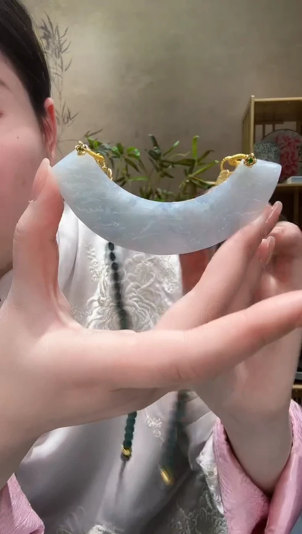 【闪购商品】翡翠颈饰未镶嵌吊坠