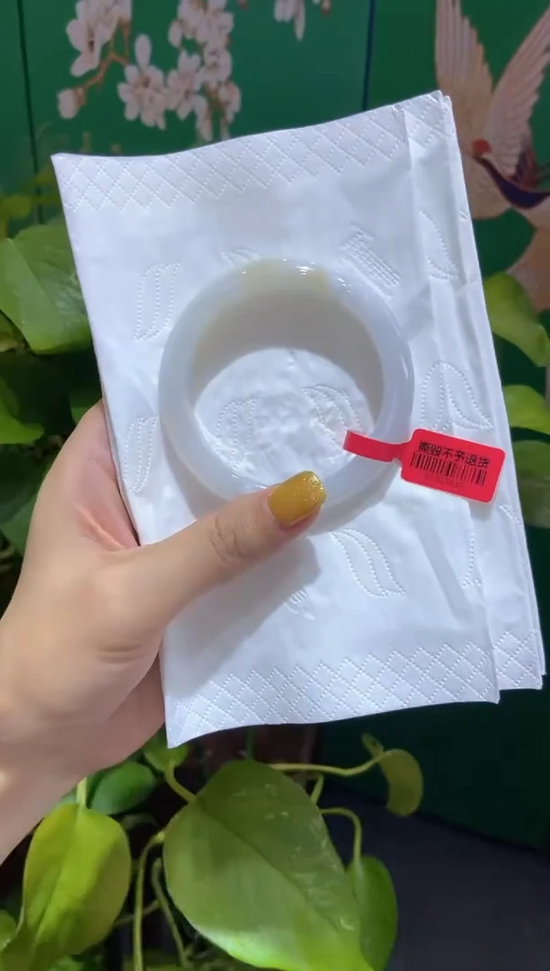 翡翠手镯未镶嵌000013483