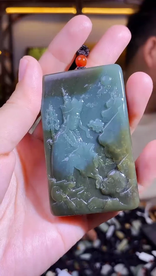 颈饰未镶嵌和田玉1