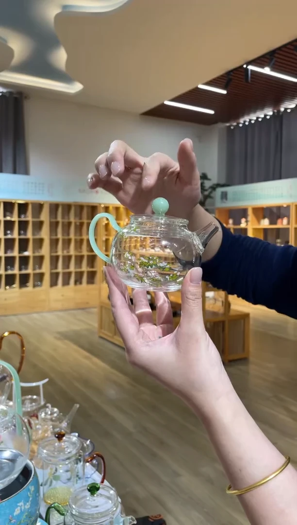 手工艺品玻璃孤品绿玉把梨花白燕小壶啊