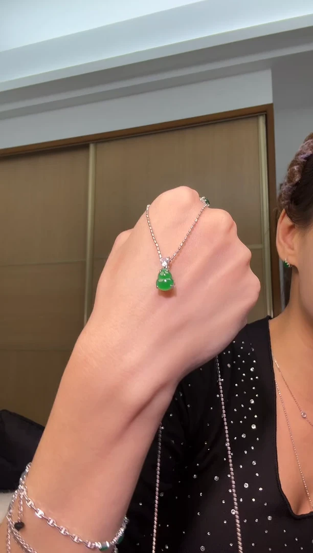 吊坠(不含链)银S925镶嵌翡翠天然翡翠吊坠