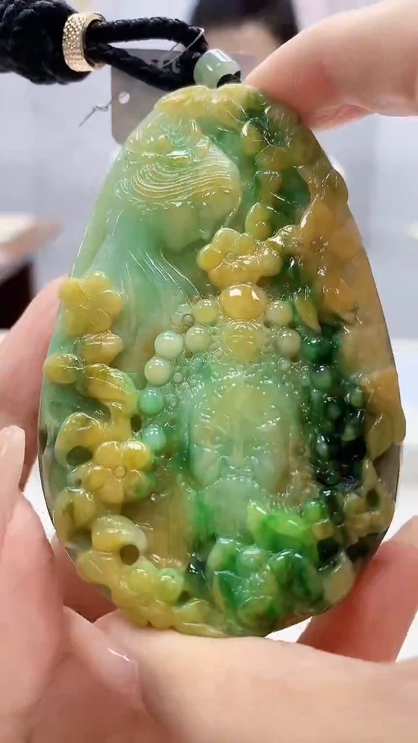 定制翡翠未镶嵌5160xx-毛货挂件83