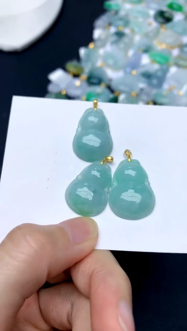 【闪购商品】翡翠颈饰18K金镶嵌 天然A货翡翠（多样性发其一）