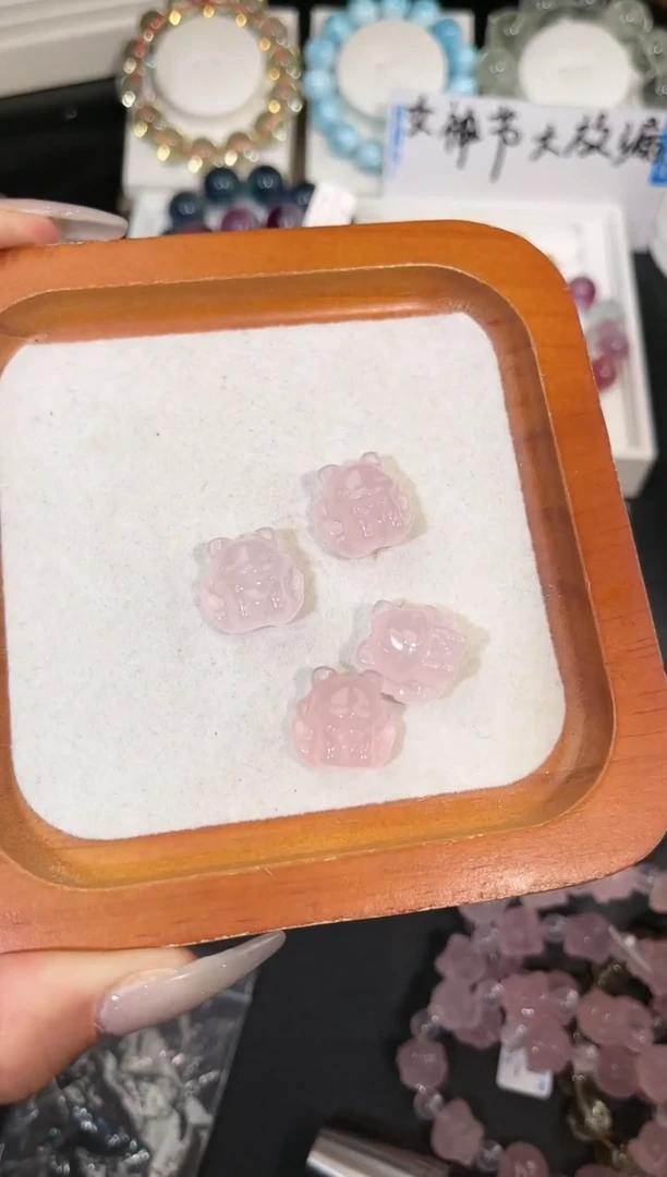 【闪购商品】水晶手链未镶嵌多样性发一Q4粉晶九尾狐