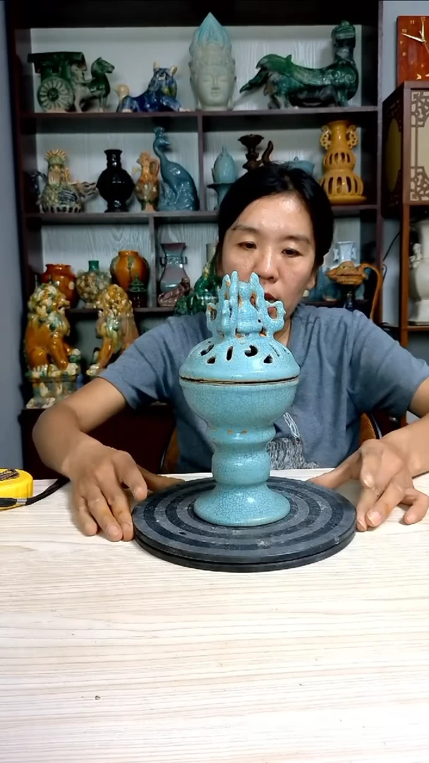 经典精美复古风格瓷器