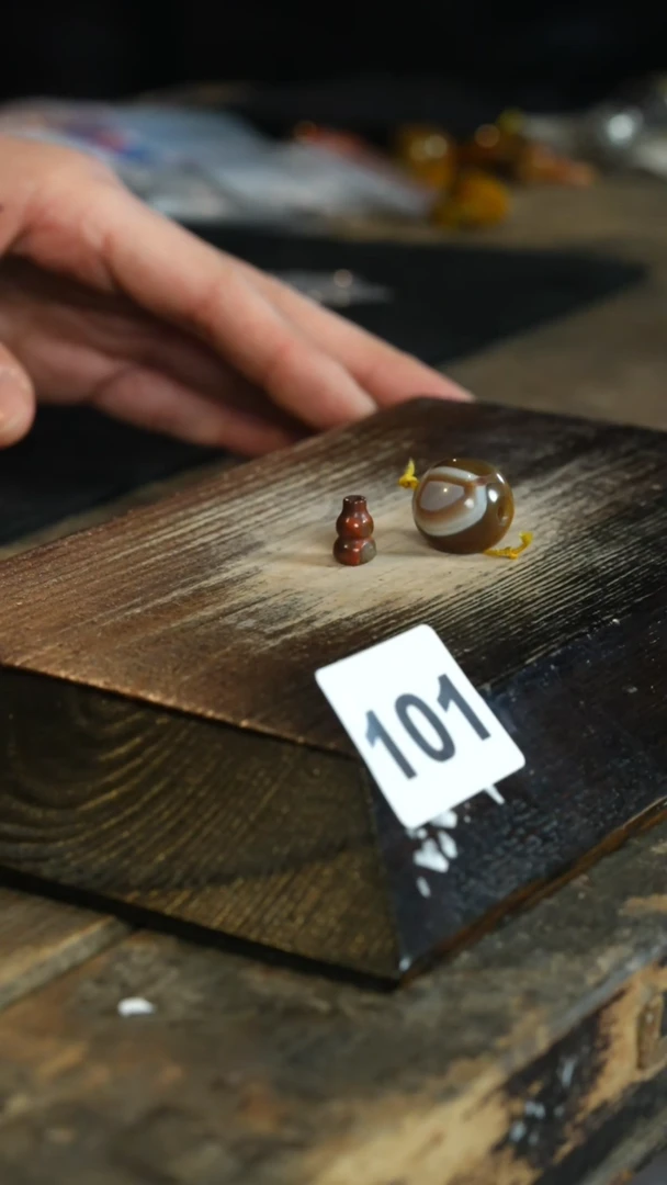 【闪购商品】玛瑙/玉髓颈饰未镶嵌标题标题标题标题