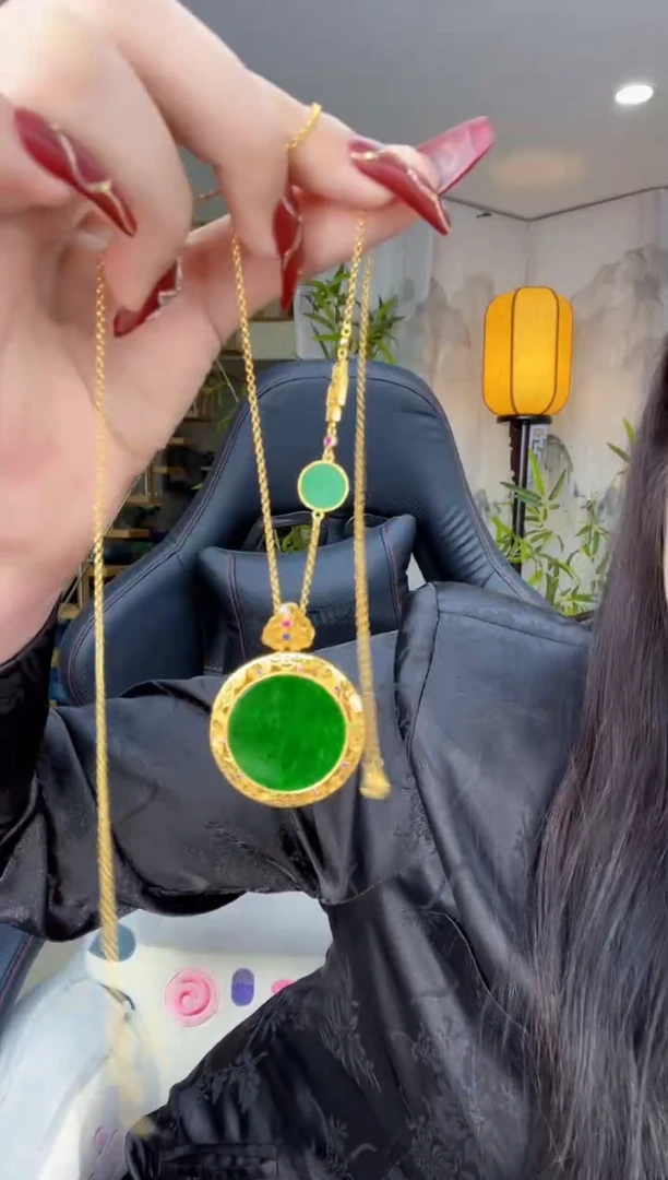 【闪购商品】翡翠吊坠(赠链)银S925镀金镶嵌天然缅甸翡翠A货吊坠