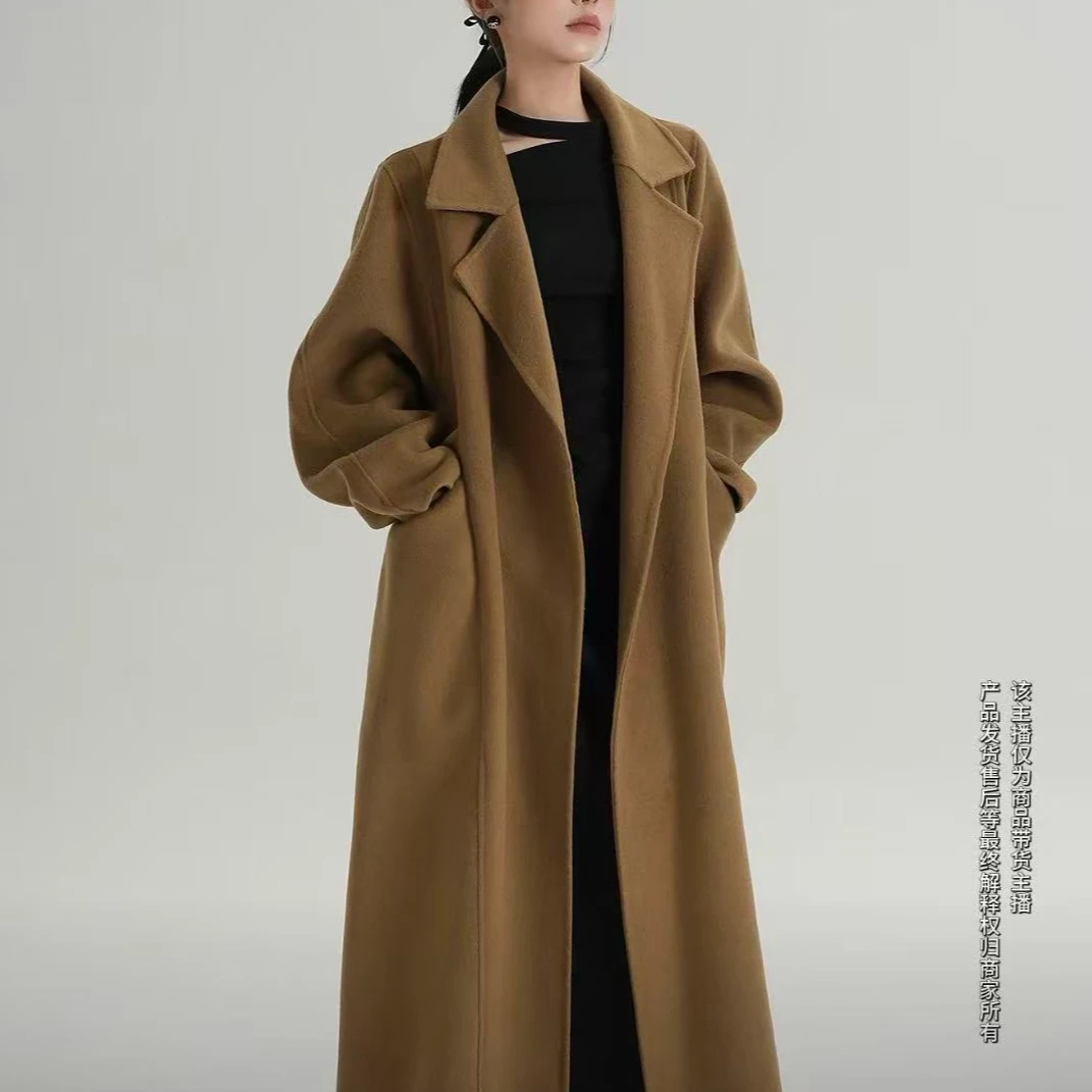 现代建筑感挺阔美学风衣