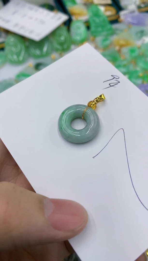 颈饰未镶嵌翡翠11111111111111