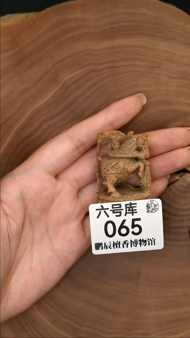 其他檀香木工艺品战马-6号065