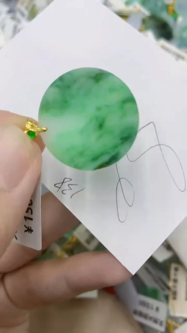 颈饰未镶嵌翡翠1111111111