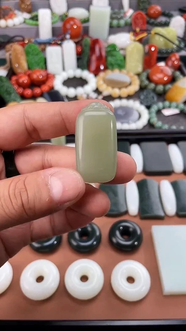 手串未镶嵌和田玉 多样性发一件THTY6171