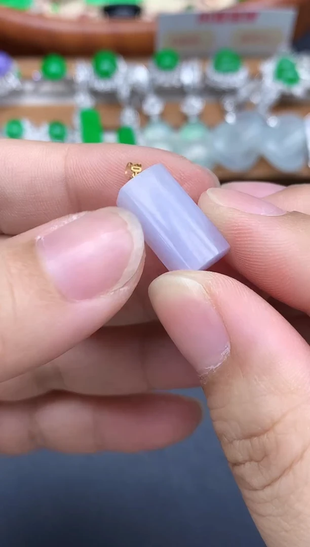 颈饰18K金镶嵌翡翠285-中国好珍宝