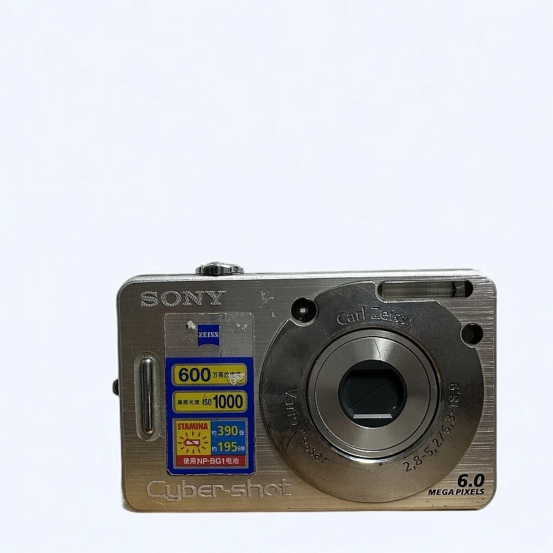 9新 Sony/索尼 三谷W50银色配件齐全日常记录生活配件齐全