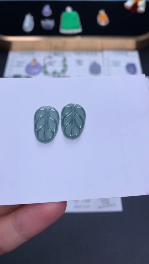 未镶嵌挂件翡翠48小时鉴赏期 退货不扣服务费
