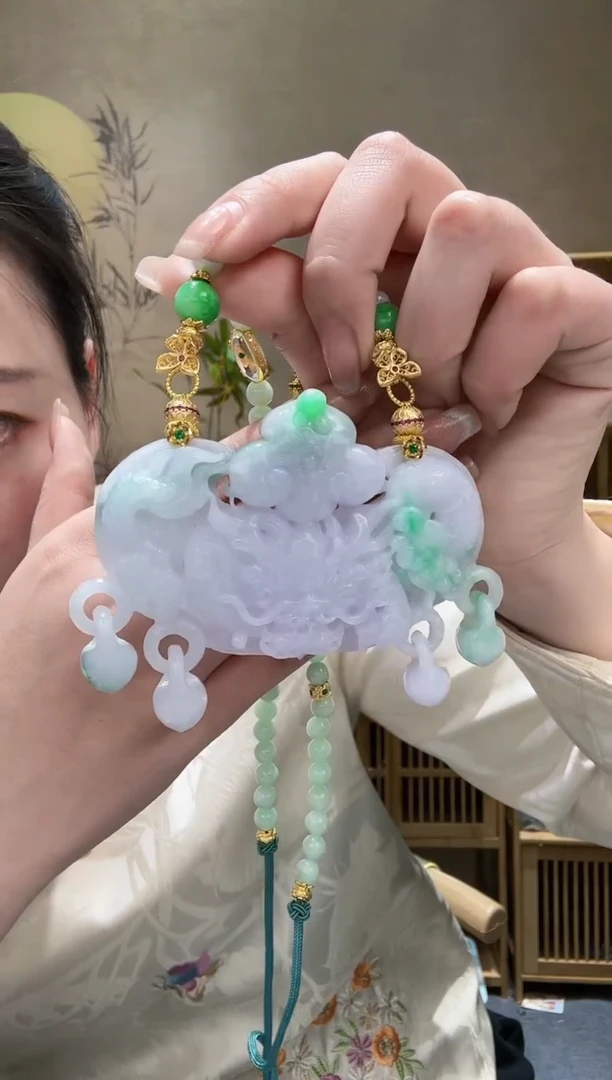 【闪购商品】翡翠耳饰未镶嵌吊坠