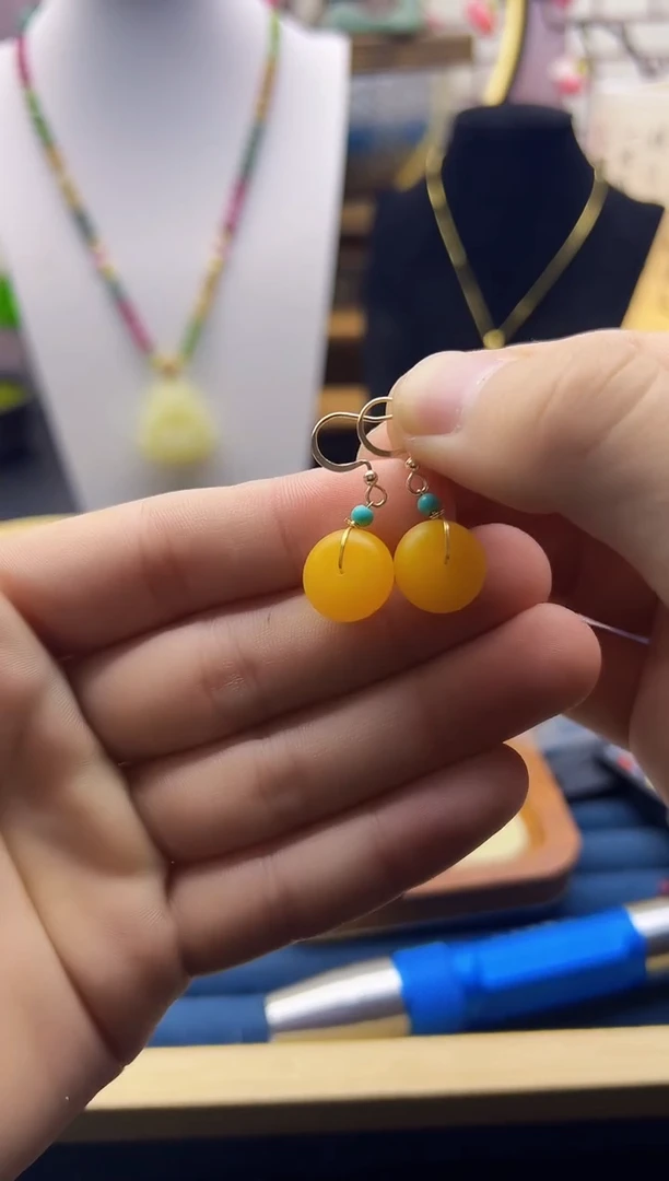 【闪购商品】蜜蜡耳饰14K金镶嵌E82