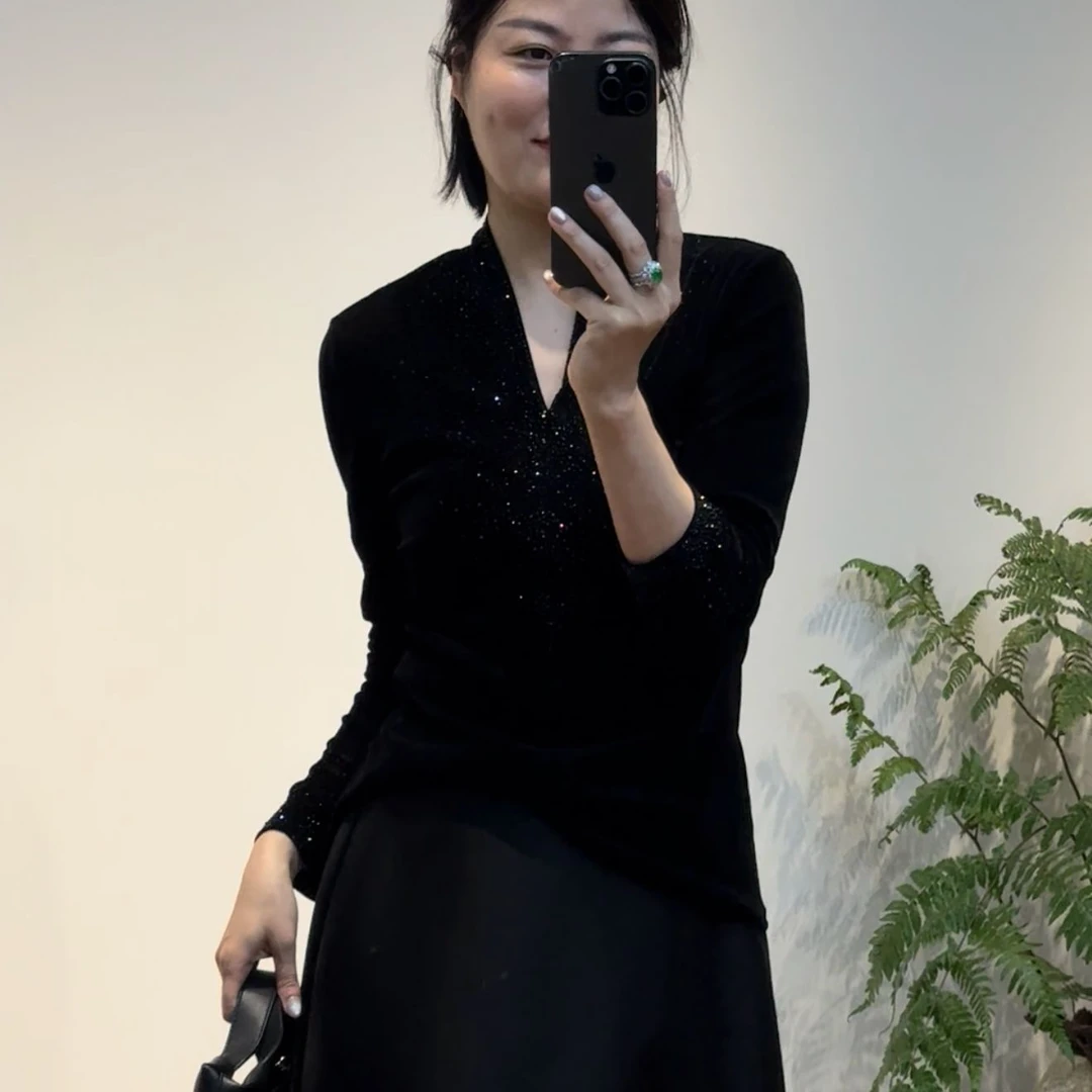 TANTAN 气质显瘦秋季通勤时尚V领细闪上衣2923