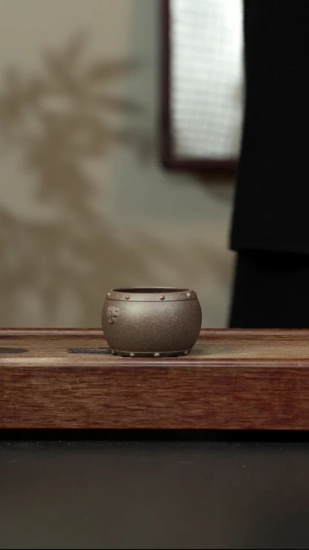 紫砂茶壶岩中泥六拼 战鼓杯