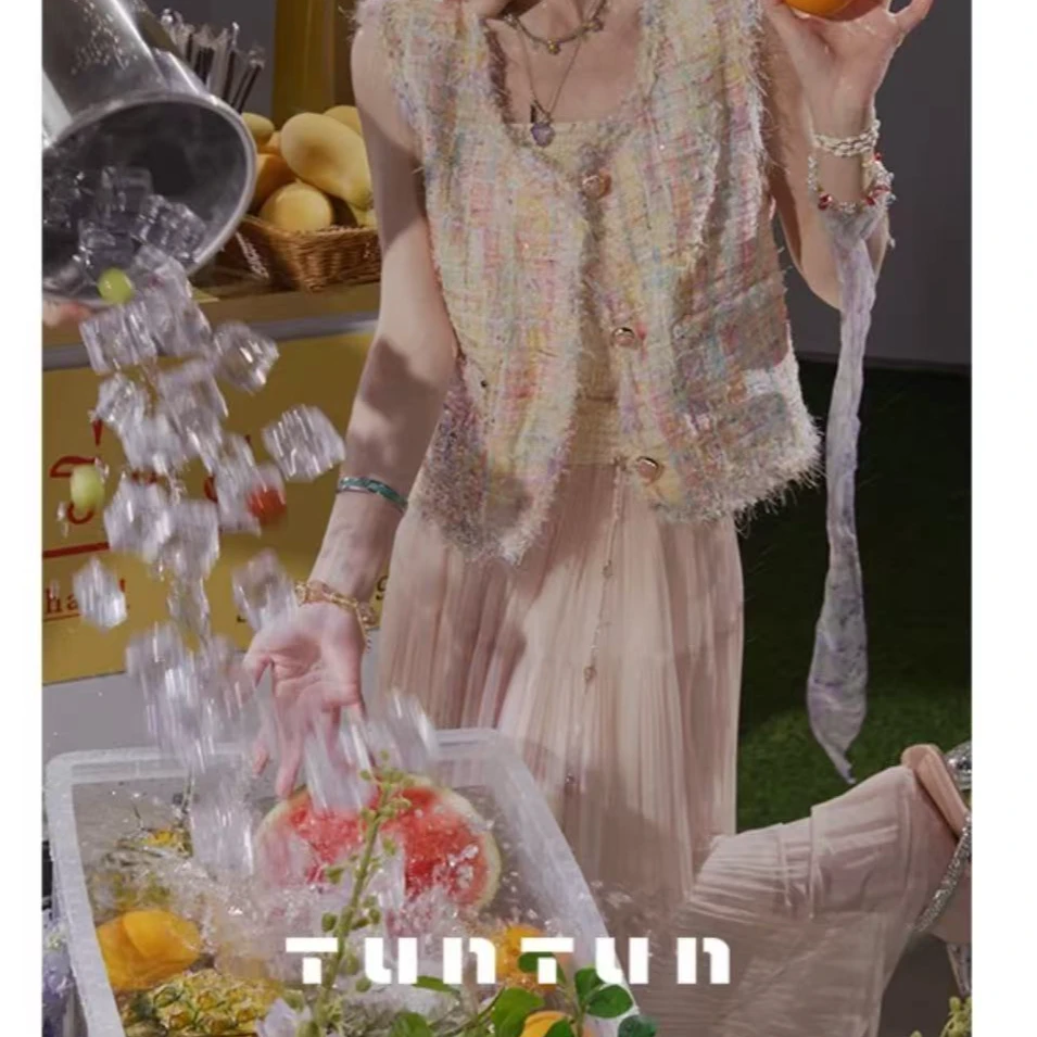 小众设计【泰兰德 面料不厚只是花花很立体！】时尚显瘦小香马夹
