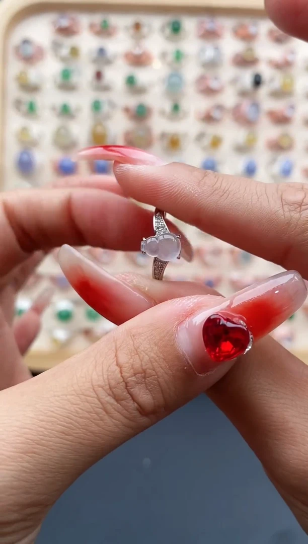 【闪购商品】翡翠戒指银S925镶嵌缅甸天然A货翡翠111  7-3