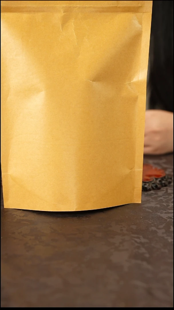 鸡****蛋青花手绘山水主人杯