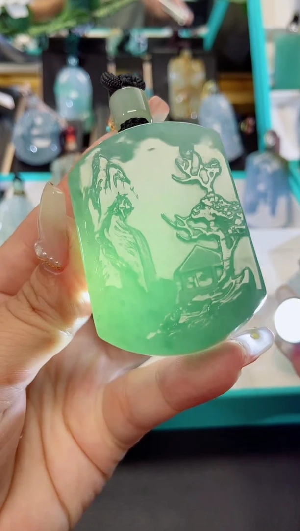 颈饰未镶嵌翡翠缅甸天然翡翠
