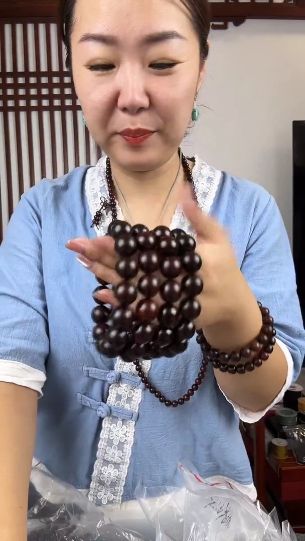 檀香紫檀（小叶紫檀）小叶紫檀卡1.5单圈手串